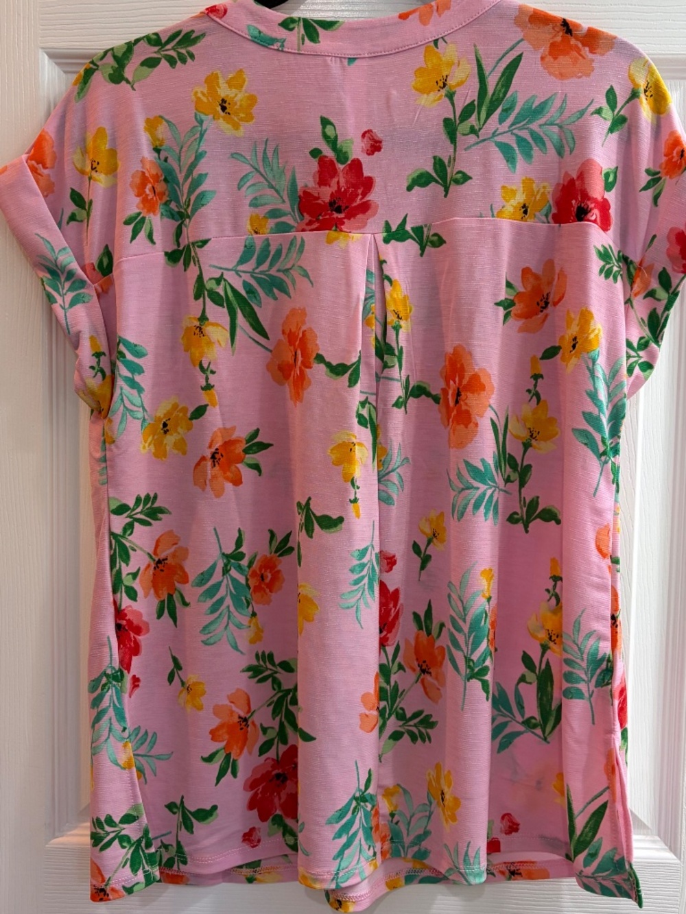 New Dear Scarlett Pullover Shirt Short Sleeve Roll Tab Blouse Floral Pink - Picture 3 of 8
